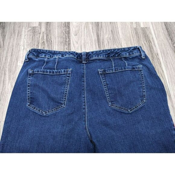 (3/$35) Charter Club Plus Sz 18 Short Red Stripes Lexington Straight Blue Jeans - Picture 3 of 12